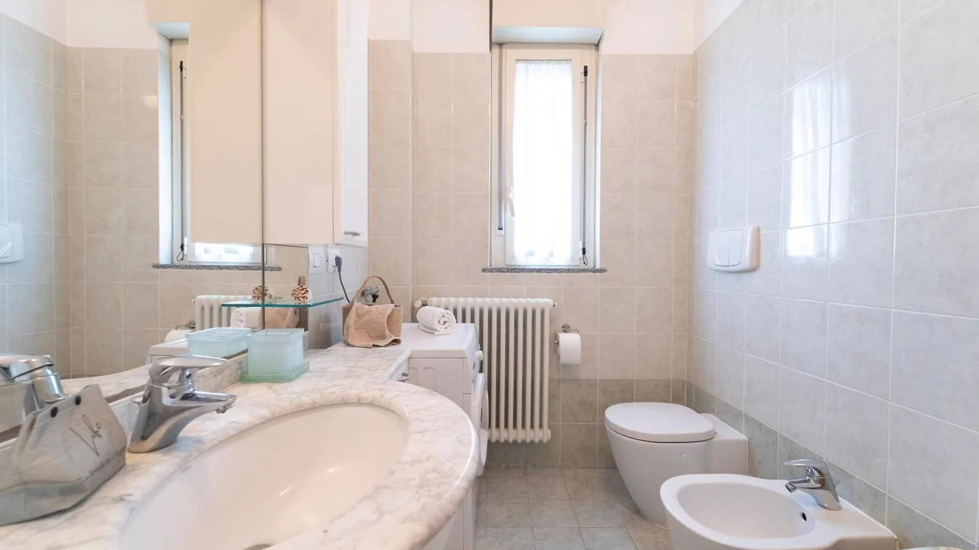I Host Apartment - Adamello 8 Milan